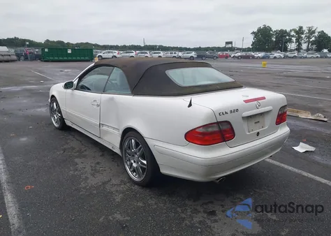 2002 Mercedes-Benz Clk 320 from USA, damaged, VIN WDBLK65G42T127141